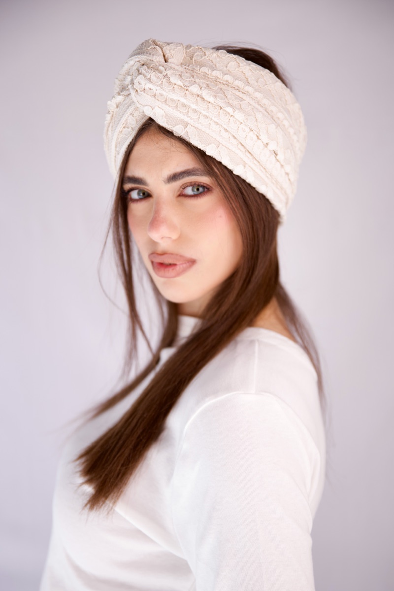 שרה מיה — פרויקט מיתוג